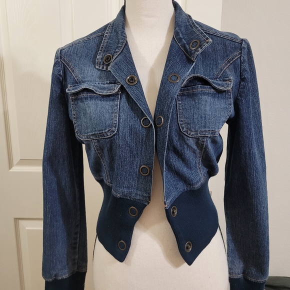 4/$25 Helium brand denim jacket size small like new no stains - Picture 8 of 8